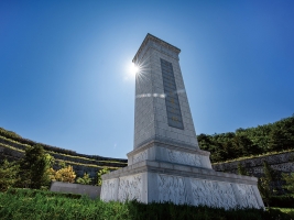 懋龙溪烈士陵园